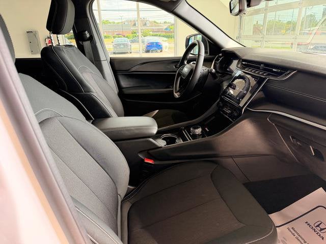 2024 Jeep Grand Cherokee Laredo X
