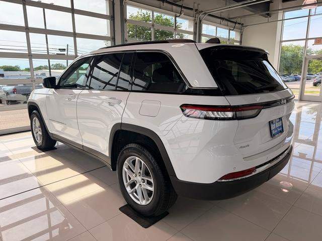2024 Jeep Grand Cherokee Laredo X