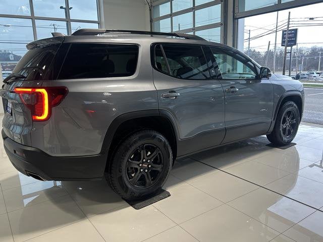 2021 GMC Acadia AT4