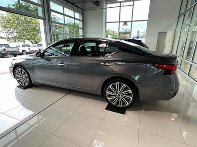 2023 Nissan Altima 2.5 SL