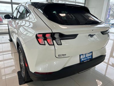 2022 Ford Mustang Mach-E Select