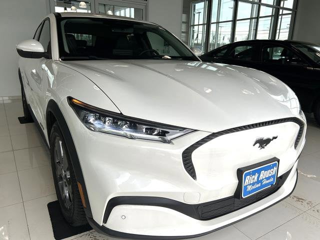 2022 Ford Mustang Mach-E Select