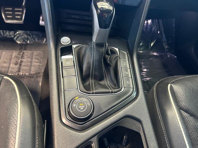 2022 Volkswagen Tiguan SEL R-Line