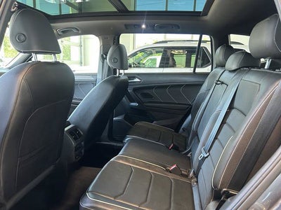 2022 Volkswagen Tiguan SEL R-Line