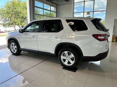 2023 Honda Pilot LX
