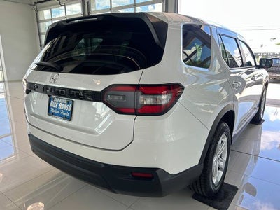 2023 Honda Pilot LX