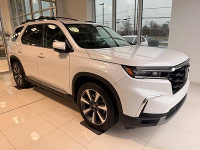 2023 Honda Pilot Elite