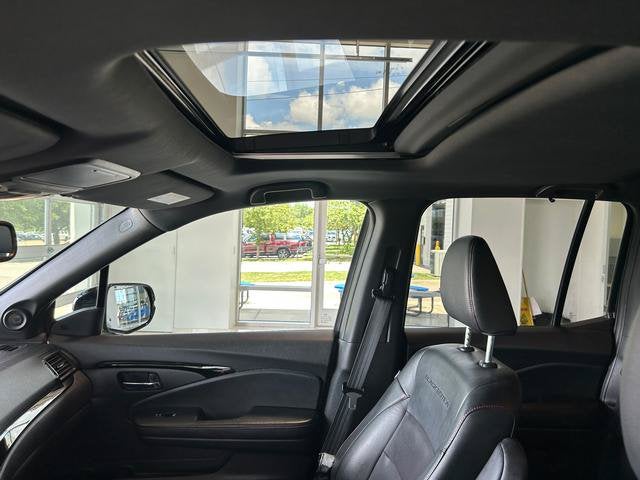 2019 Honda Ridgeline Black Edition