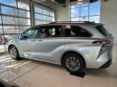 2024 Toyota Sienna XLE
