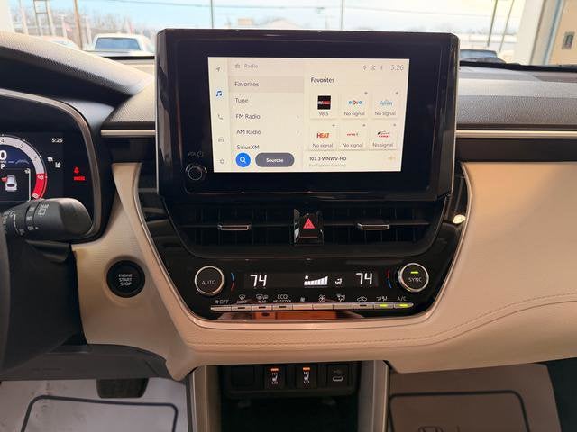 2024 Toyota Corolla Cross XLE