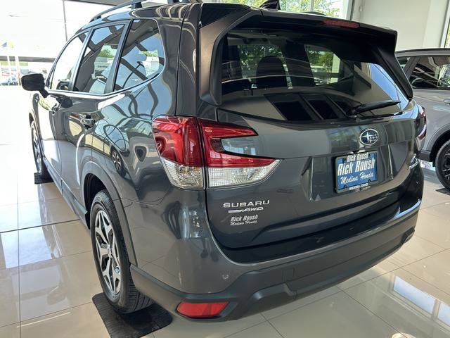 2024 Subaru Forester Premium
