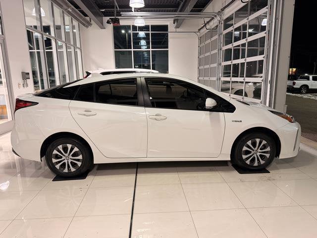 2020 Toyota Prius LE