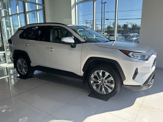 2019 Toyota RAV4 XLE Premium